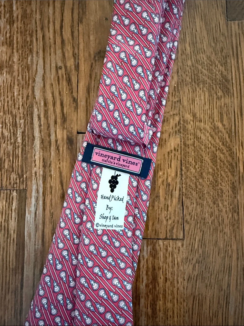 Boys Vineyard Vines tie - lacrosse
